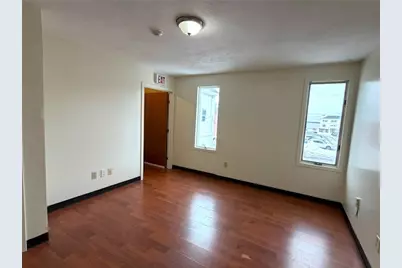 1302 Elmwood Avenue, Providence, RI 02910 - Photo 18