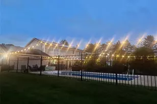 4 Nicole Ln, Johnston, RI 02919 - Photo 2