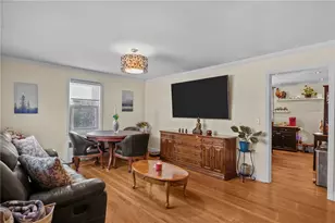 30 Lark Ave, Cranston, RI 02920 - Photo 6