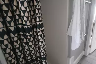 14 Amy St, Providence, RI 02906 - Photo 20