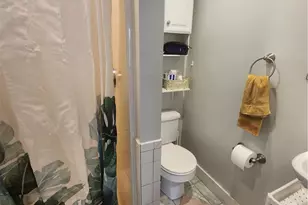 14 Amy St, Providence, RI 02906 - Photo 12