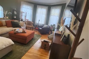 14 Amy St, Providence, RI 02906 - Photo 2