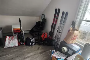 14 Amy St, Providence, RI 02906 - Photo 22