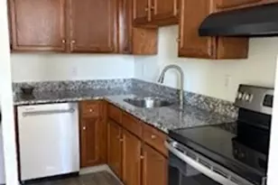 3524 W Shore Rd, Warwick, RI 02886 - Photo 4