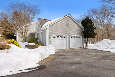 30 Foxridge Circle, South Kingstown, RI 02879 - Photo 2