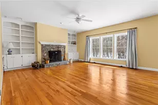 30 Fox Ridge Cir, South Kingstown, RI 02879 - Photo 16