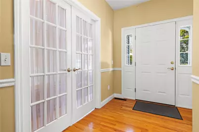 30 Foxridge Circle, South Kingstown, RI 02879 - Photo 6