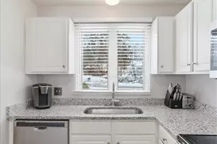 44 Fairway Dr, Coventry, RI 02816 - Photo 10