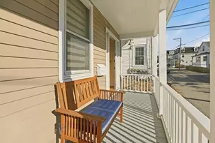 14 Lee Ave, Newport, RI 02840 - Photo 2