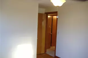 18 Burnside St, Cranston, RI 02910 - Photo 14