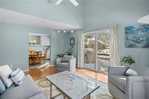 139 Seabreeze Dr, North Kingstown, RI 02852 - Photo 4