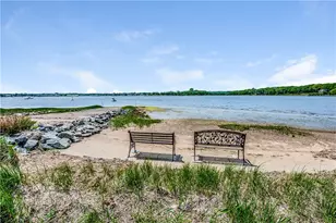139 Seabreeze Dr, North Kingstown, RI 02852 - Photo 28