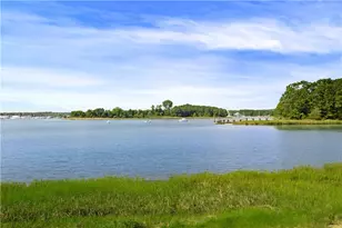 139 Seabreeze Dr, North Kingstown, RI 02852 - Photo 1