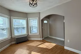 199 Morris Ave, Pawtucket, RI 02860 - Photo 2