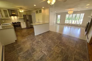 426 S County Trail, Exeter, RI 02822 - Photo 8