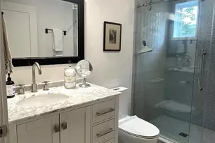 137 Almy St, Providence, RI 02909 - Photo 14