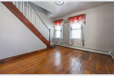 30 Edgemere Avenue, Providence, RI 02909 - Photo 10