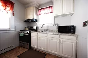 30 Edgemere Ave, Providence, RI 02909 - Photo 30