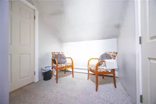 30 Edgemere Ave, Providence, RI 02909 - Photo 22