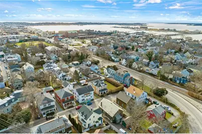 10 Braman Street #3, Newport, RI 02840 - Photo 18