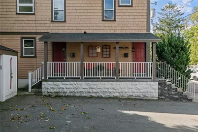 21 Slocum Street, Newport, RI 02840 - Photo 2