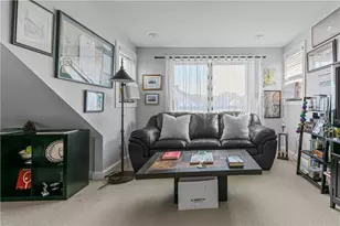 21 Slocum St, Newport, RI 02840 - Photo 26