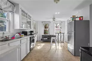 21 Slocum St, Newport, RI 02840 - Photo 34