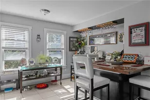 21 Slocum St, Newport, RI 02840 - Photo 16