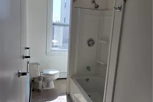 24 Jones St, Providence, RI 02903 - Photo 38