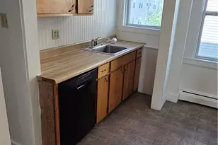 24 Jones St, Providence, RI 02903 - Photo 28