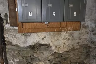 24 Jones St, Providence, RI 02903 - Photo 40