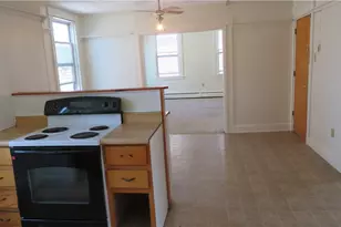 24 Jones St, Providence, RI 02903 - Photo 16