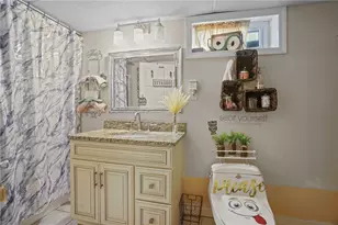 4 Priscilla Ave, Providence, RI 02909 - Photo 22