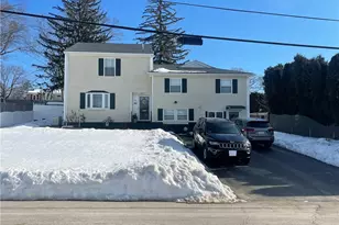 33 Kent St, Cumberland, RI 02864 - Photo 1