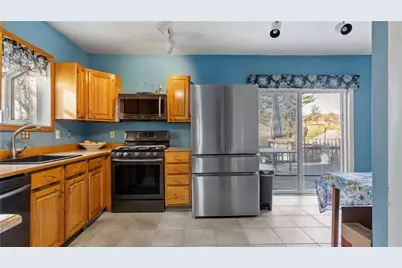 9 Williston Street, Cranston, RI 02920 - Photo 6