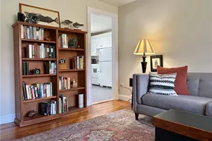 70 Carroll Ave, Newport, RI 02840 - Photo 12