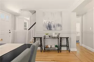 26 Tiffany Cir, Barrington, RI 02806 - Photo 8