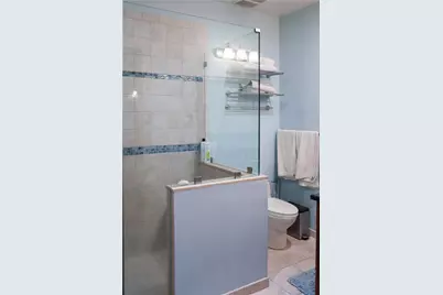 6 Howe Avenue #3, Newport, RI 02840 - Photo 20
