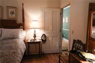 6 Howe Ave, Newport, RI 02840 - Photo 16