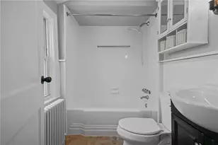 23 Livingston Pl, Middletown, RI 02842 - Photo 30