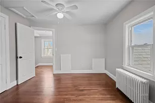 23 Livingston Pl, Middletown, RI 02842 - Photo 28