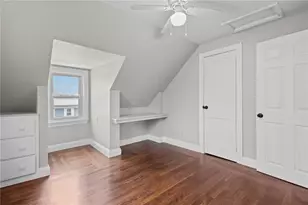 23 Livingston Pl, Middletown, RI 02842 - Photo 36