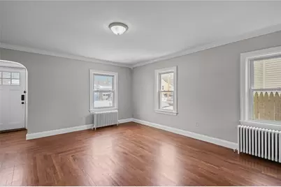 23 Livingston Place, Middletown, RI 02842 - Photo 8