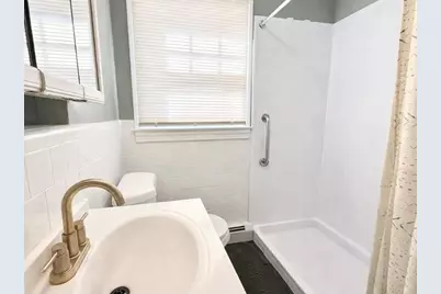 39 Hillview Avenue, Providence, RI 02908 - Photo 10