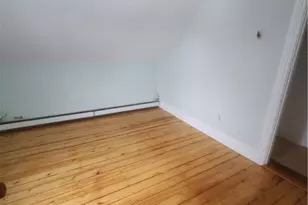 18 Amy St, Providence, RI 02906 - Photo 10