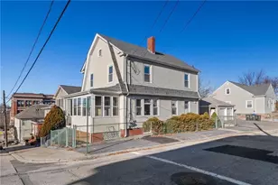 18 Loreto St, Providence, RI 02904 - Photo 14