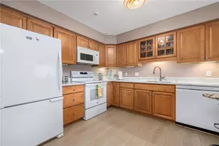 417 North Ln, Bristol, RI 02809 - Photo 24