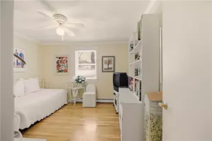 54 Othmar St, Narragansett, RI 02882 - Photo 16