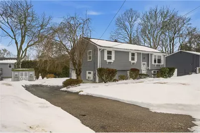 54 Othmar Street, Narragansett, RI 02882 - Photo 2