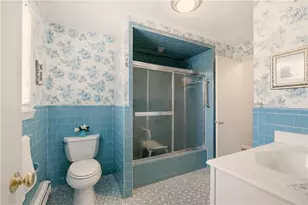 54 Othmar St, Narragansett, RI 02882 - Photo 20